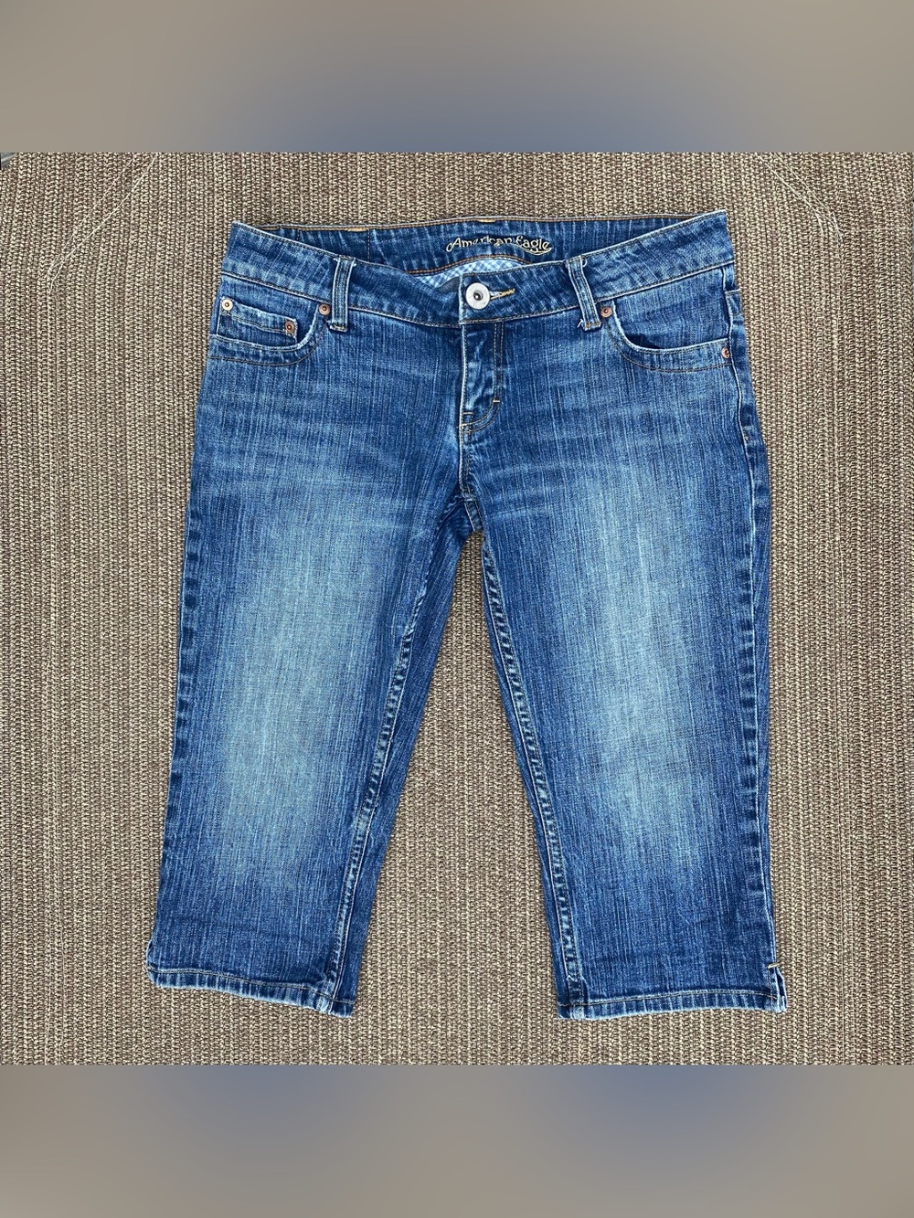 American Eagle AE Artist Crop Jeans Womens 10 Reg Blue Denim Capri Mid Rise